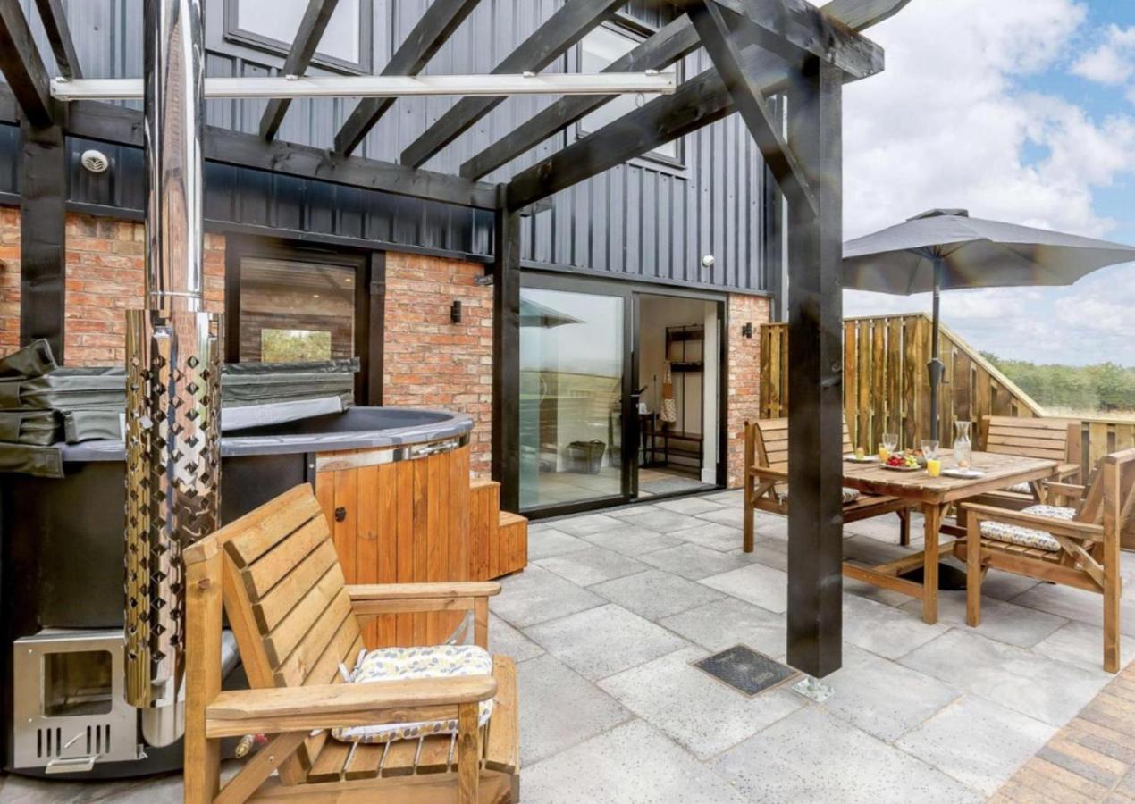 Fawn Cottage Disabled Adapted 3 Bedroom Hot Tub Coughton Εξωτερικό φωτογραφία